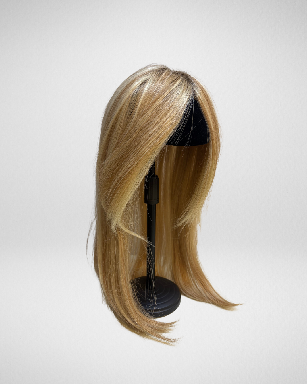 Extra. L. Human Sandyblonde Rooted